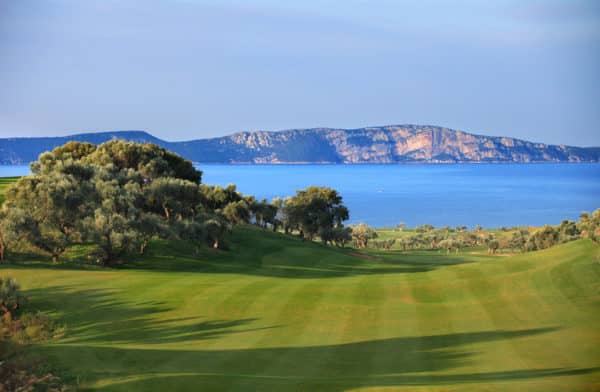 the bay course costa navarino